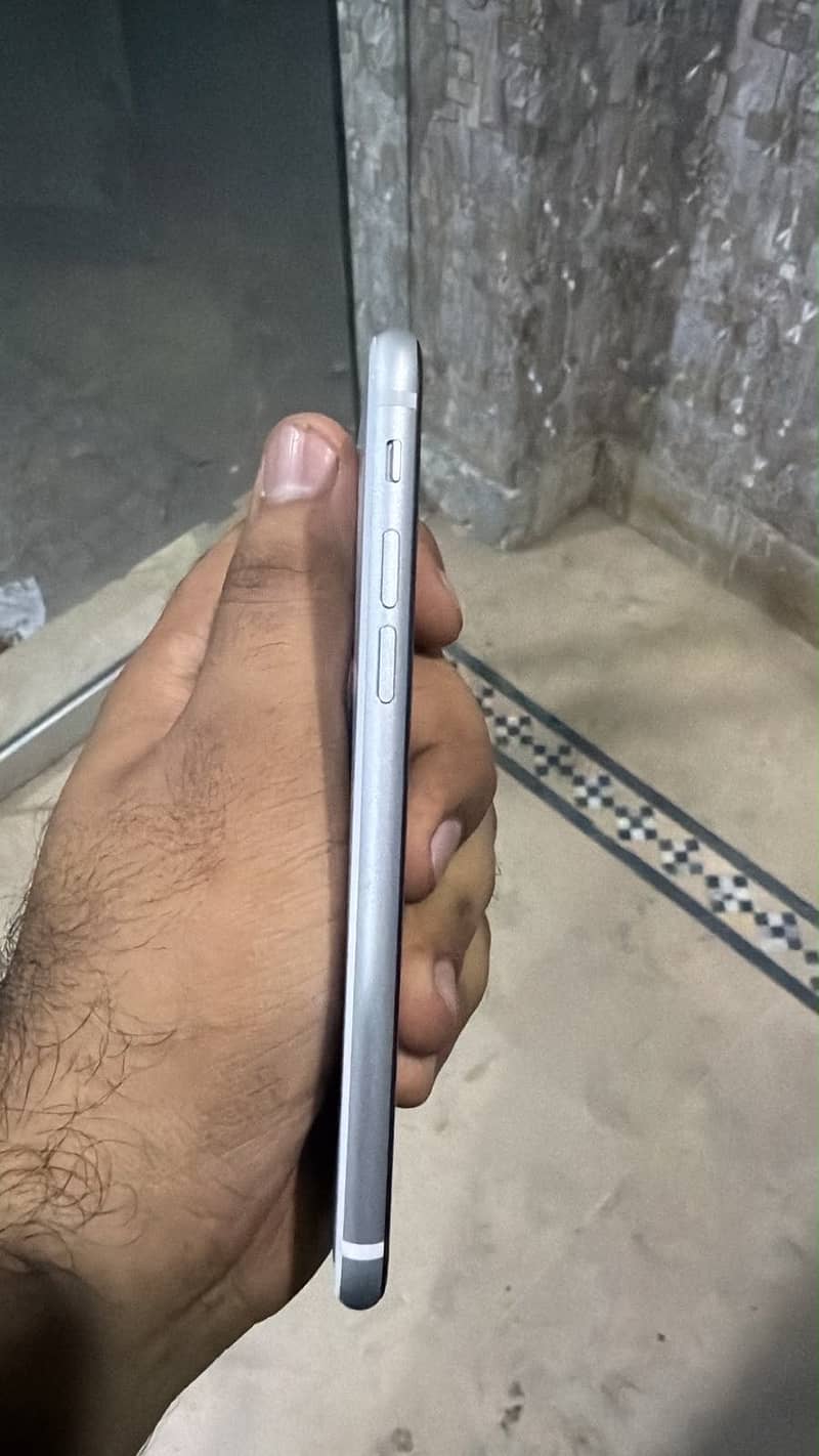 Apple iPhone SE 1