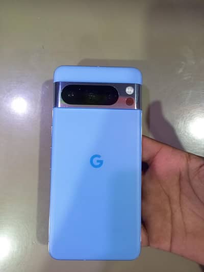 Google Pixel 8 Pro