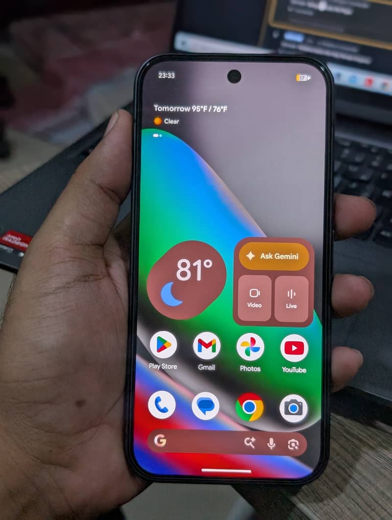 Google Pixel 10 like new 2