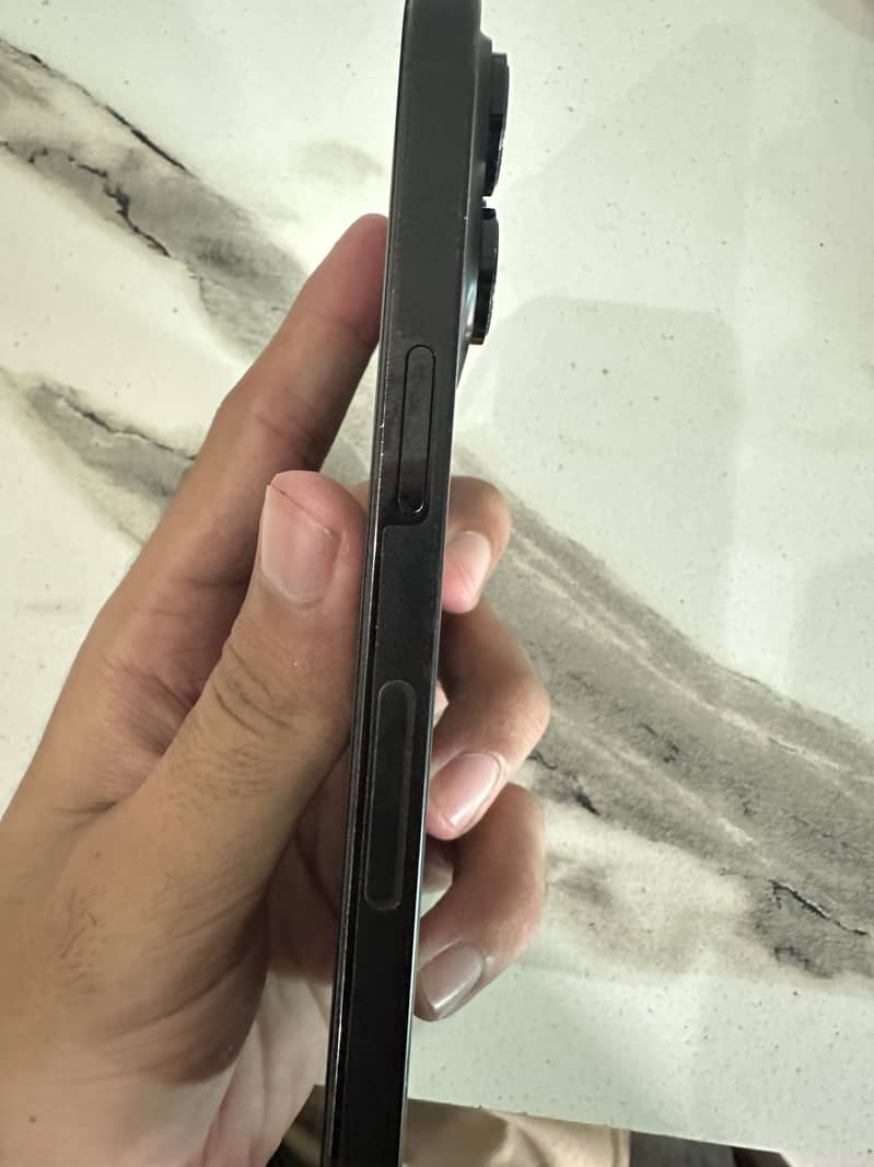 Apple iPhone 14 Pro 1