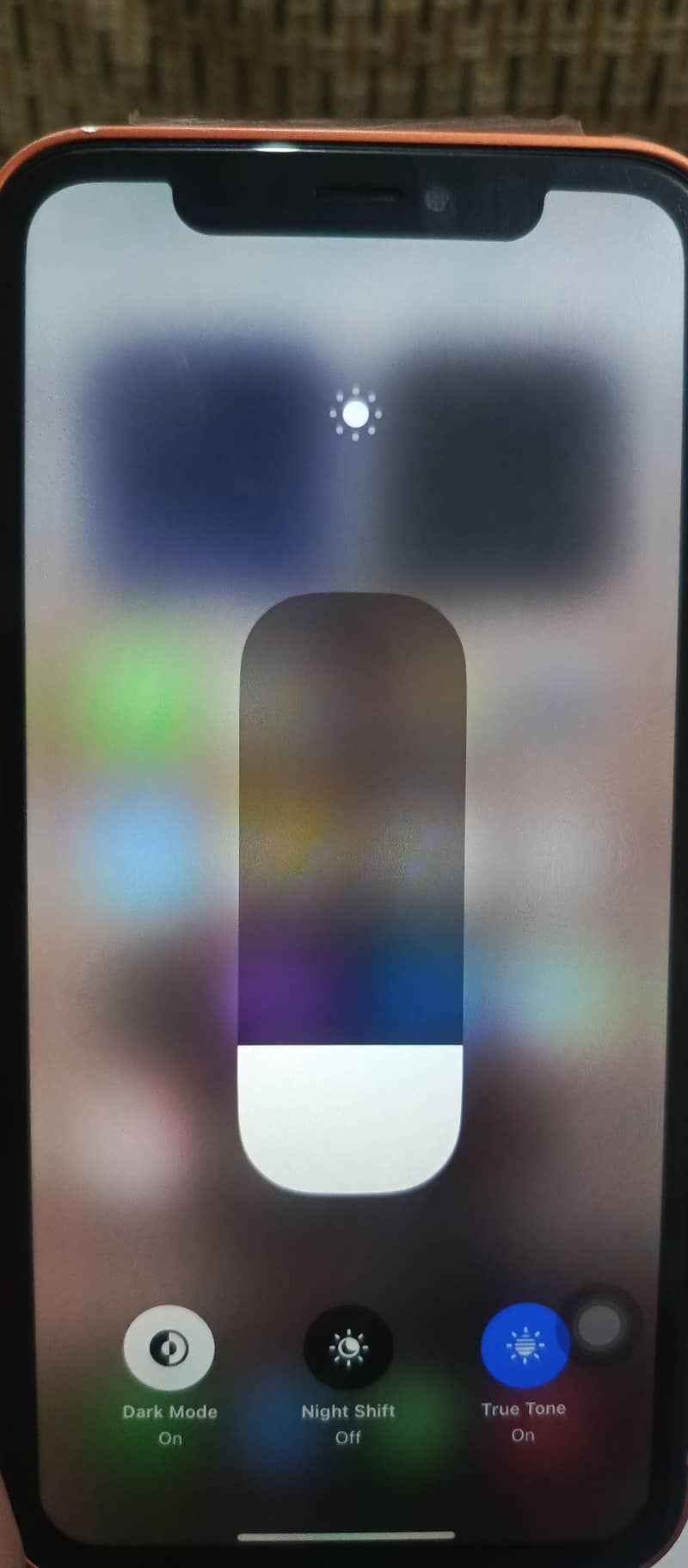 Apple iPhone XR 0