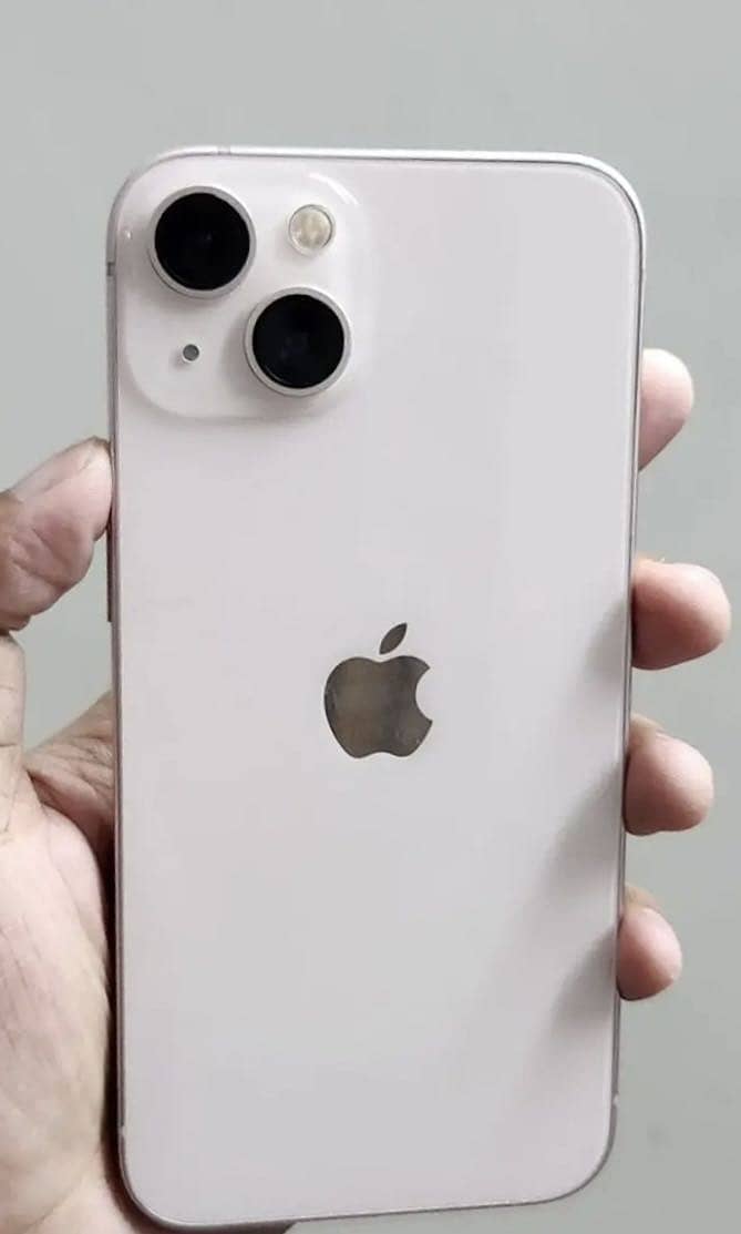 Apple iPhone 13 0