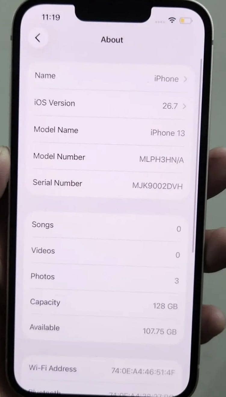 Apple iPhone 13 1