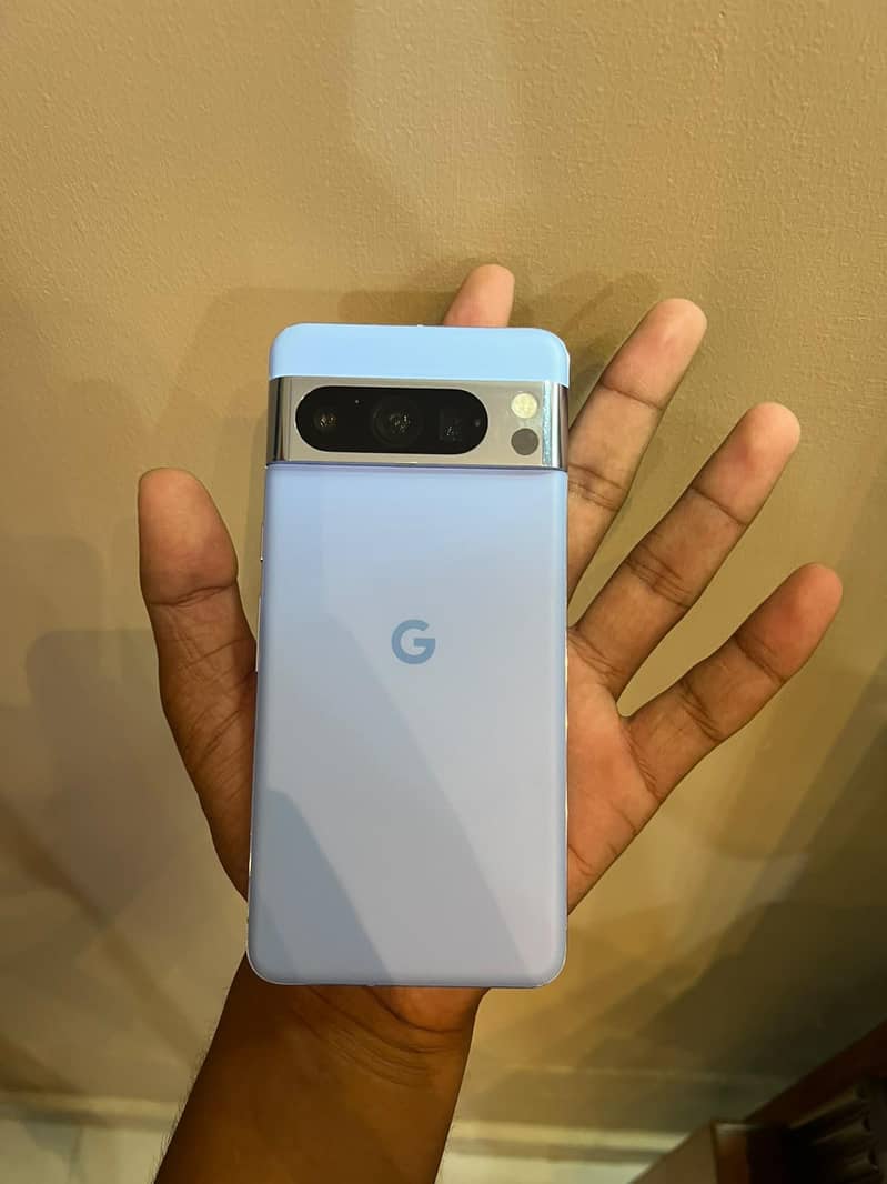 Google Pixel 8 Pro 0