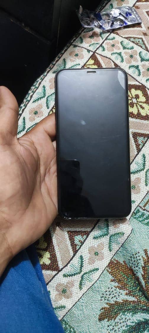 Apple iPhone XS Max 0