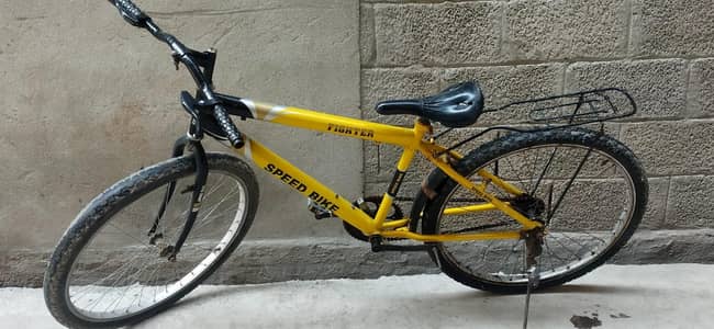 Yellow cycle good looking