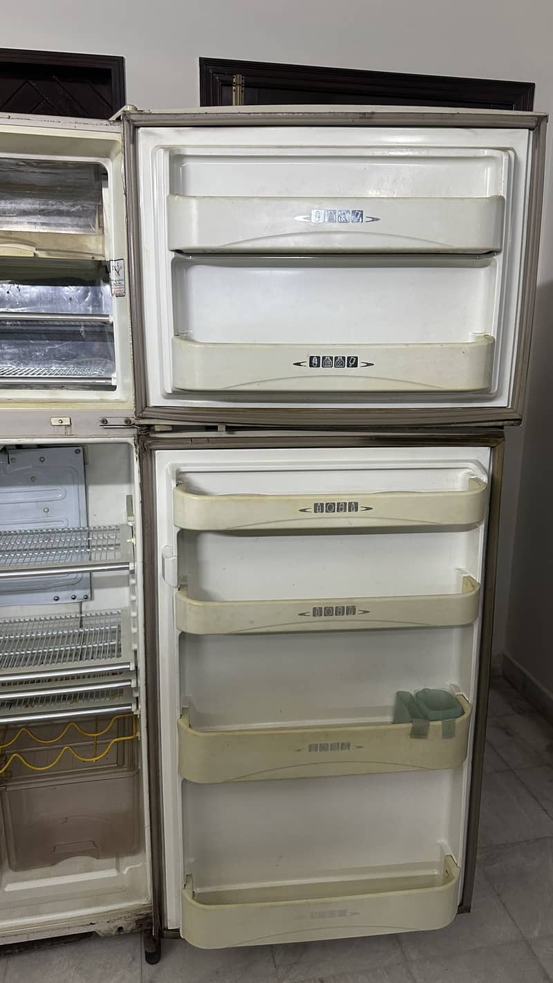 Dawlance fridge 2