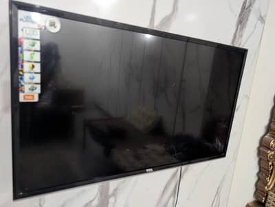 TCL LED 32 inch simple