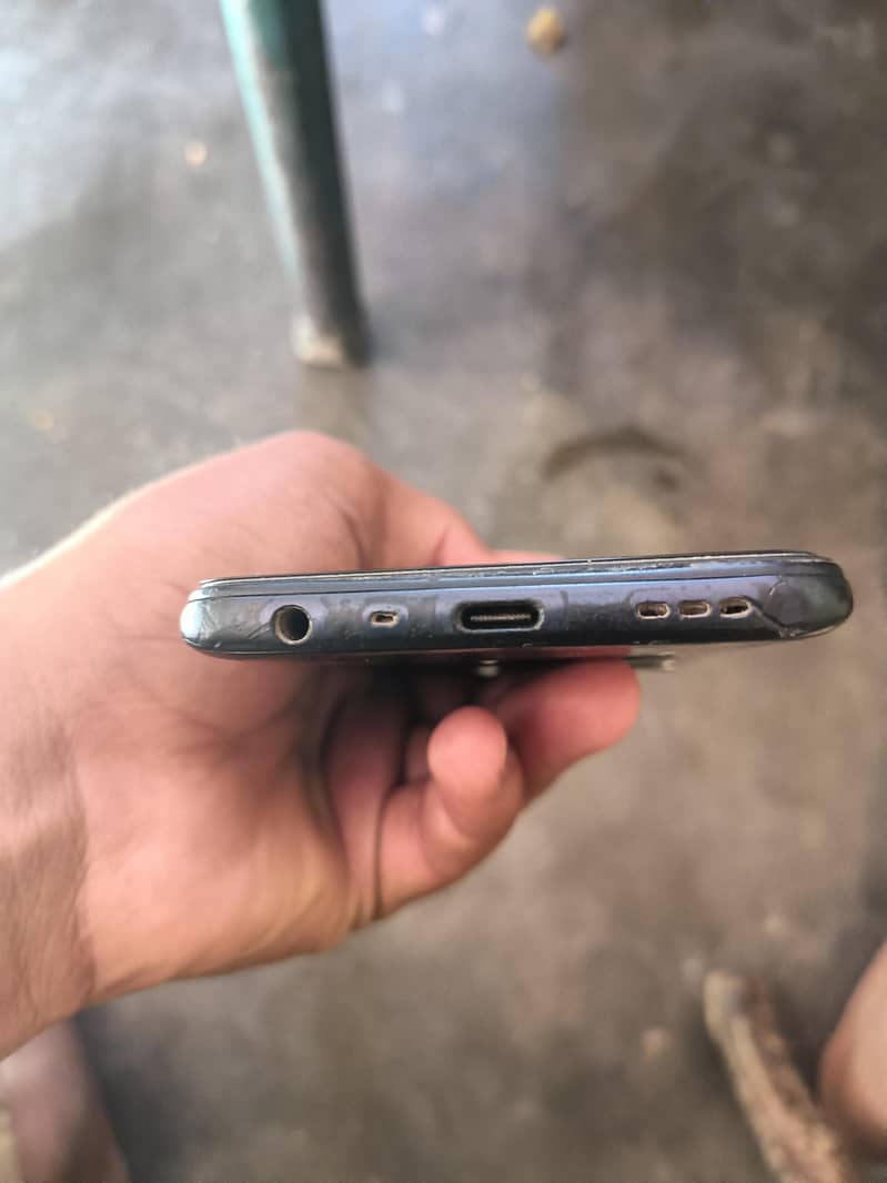 OPPO A16 1