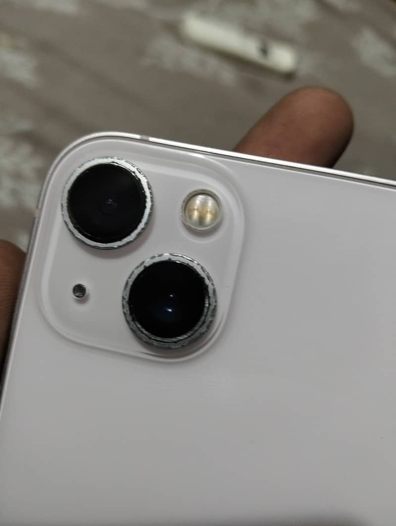 Apple iPhone 13 3
