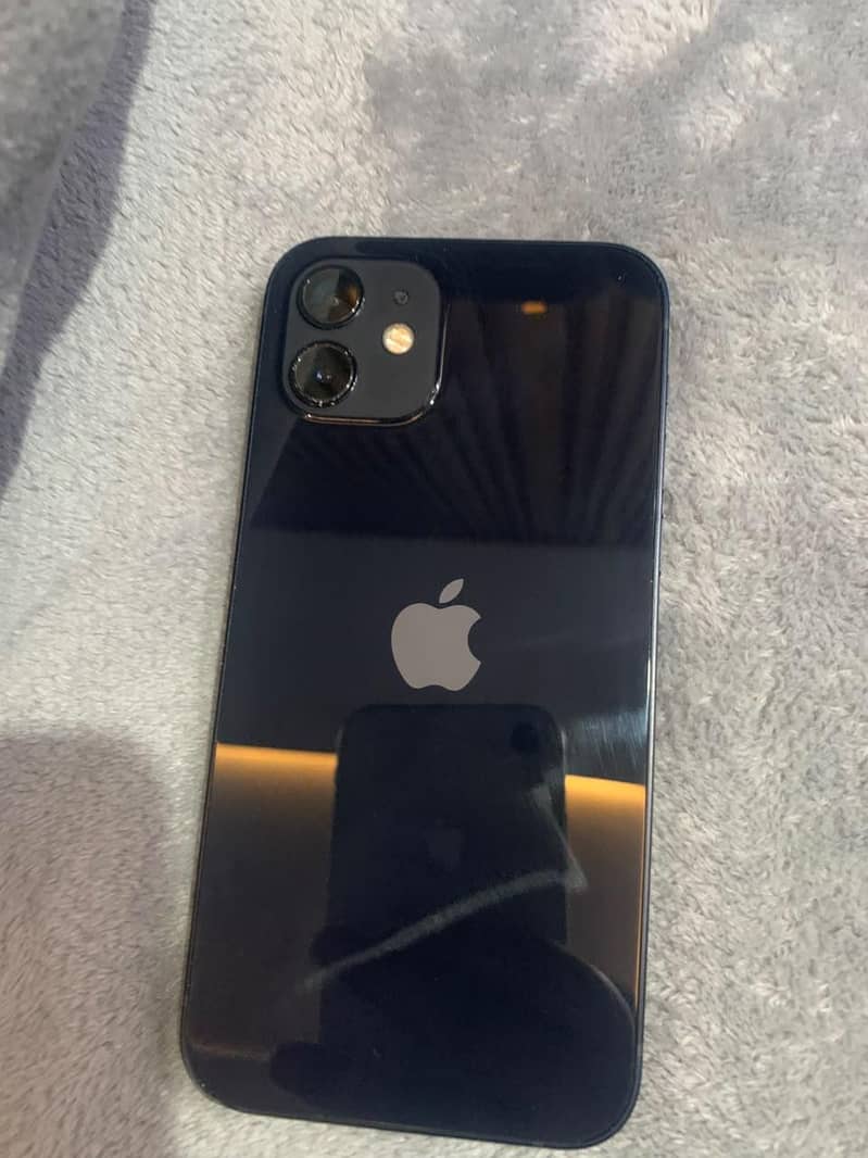 Apple iPhone 12 0