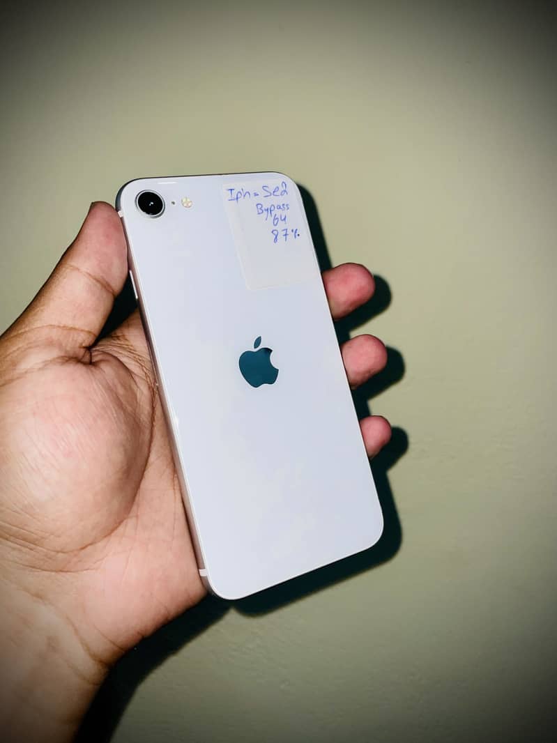 Apple iPhone SE 0