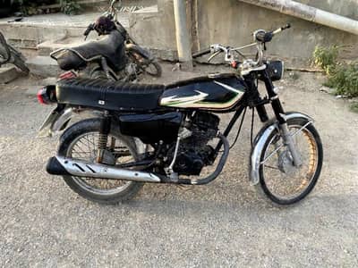 Unique 125 converted into Honda 125