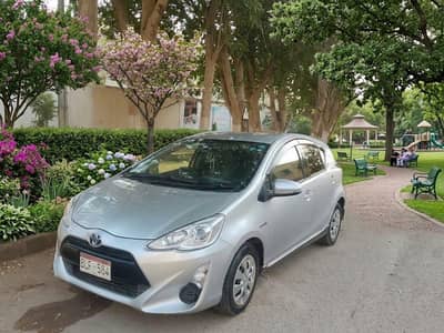 Toyota Aqua 2014