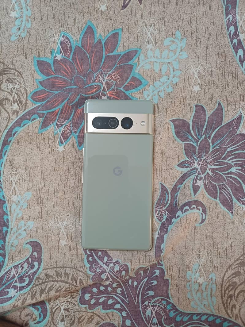 Google Pixel 7 Pro | Great Condition 1