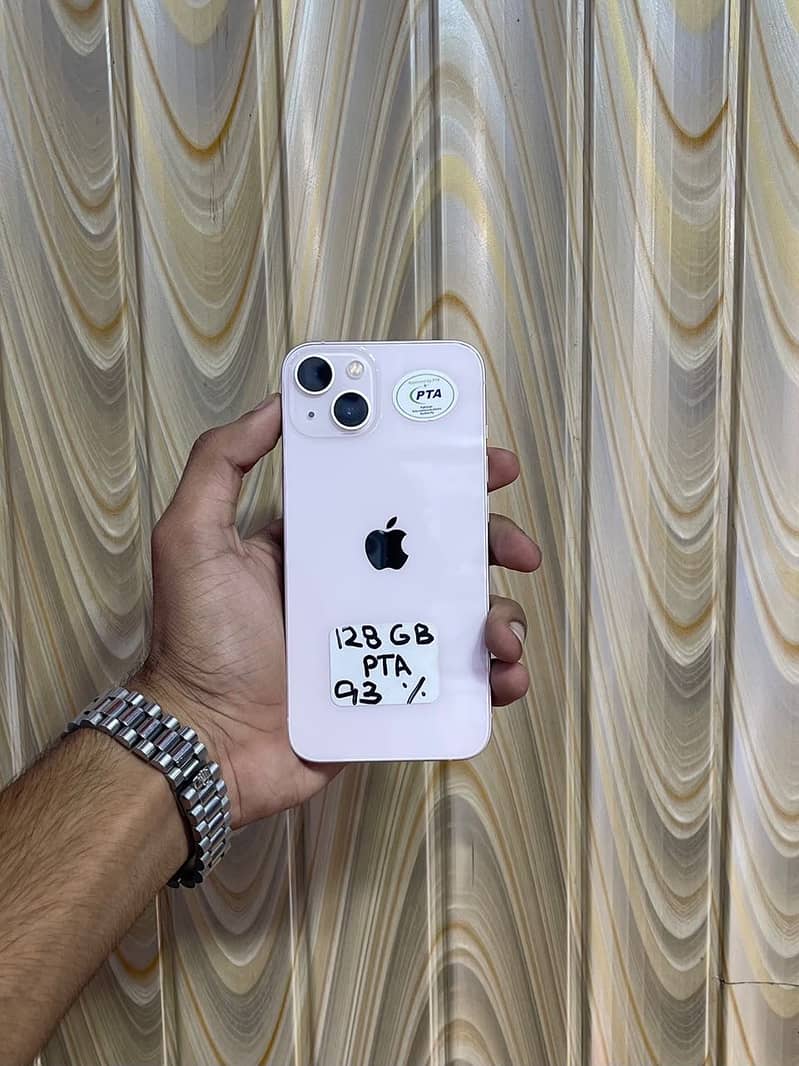 Apple iPhone 13 0