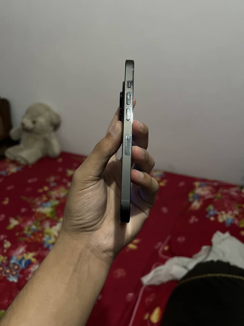 Apple iPhone 14 Pro 5