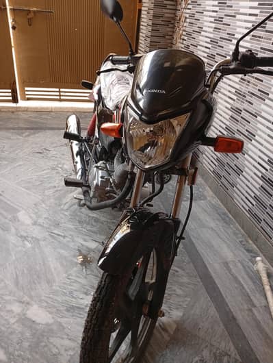 urgent sale cb 125f