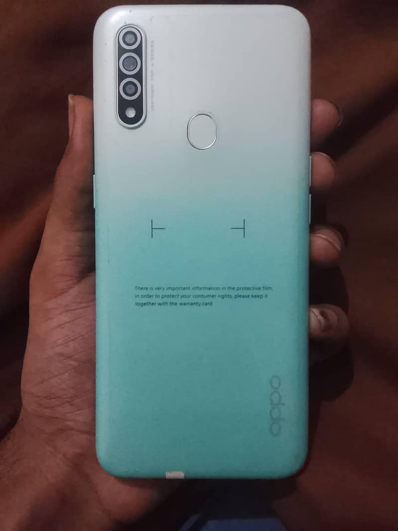 OPPO A31 0