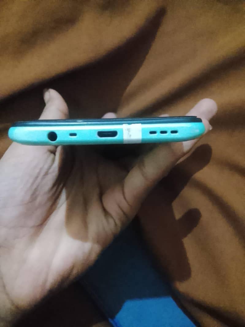 OPPO A31 3