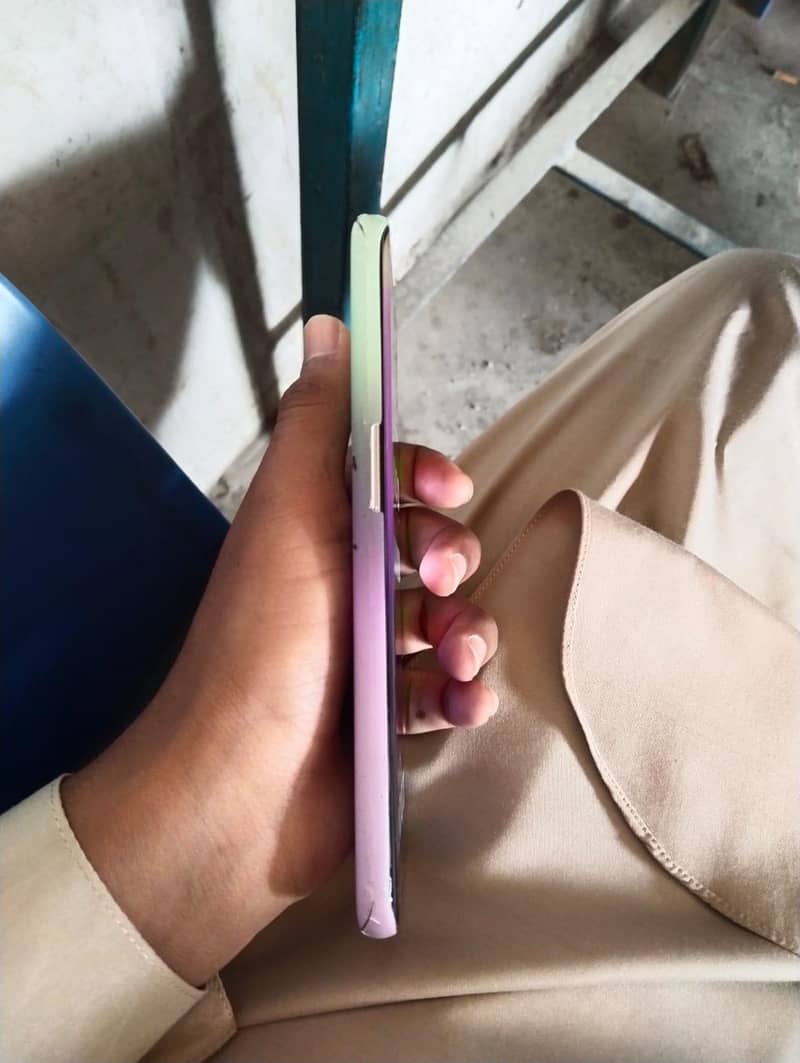 One Plus 9 Pro 4