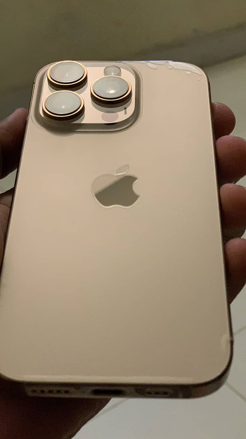Apple iPhone 16 Pro pta 3