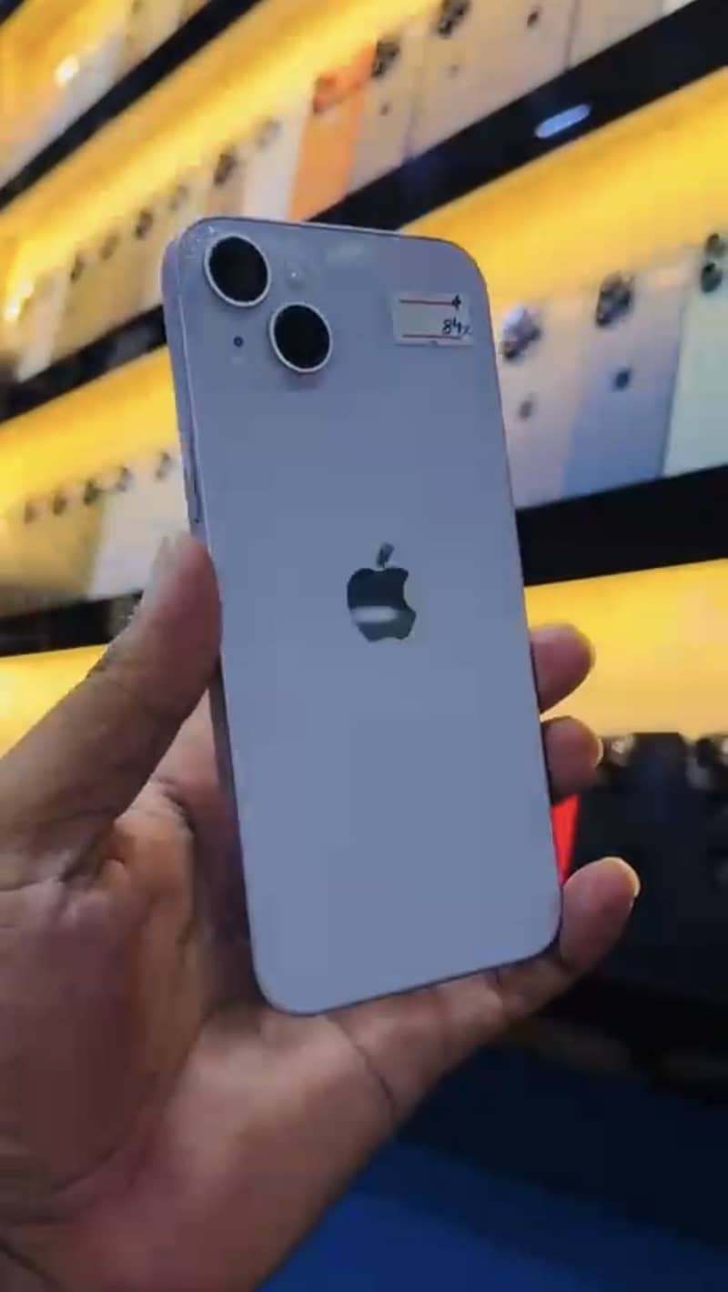 Apple iPhone 14 plus 3
