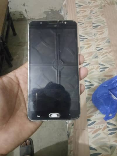 Samsung Mobile J7