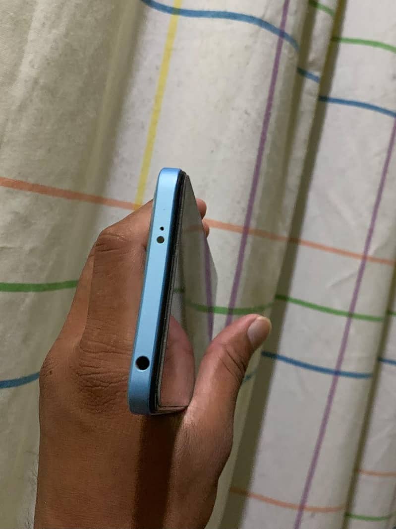Xiaomi Redmi Note 12 4
