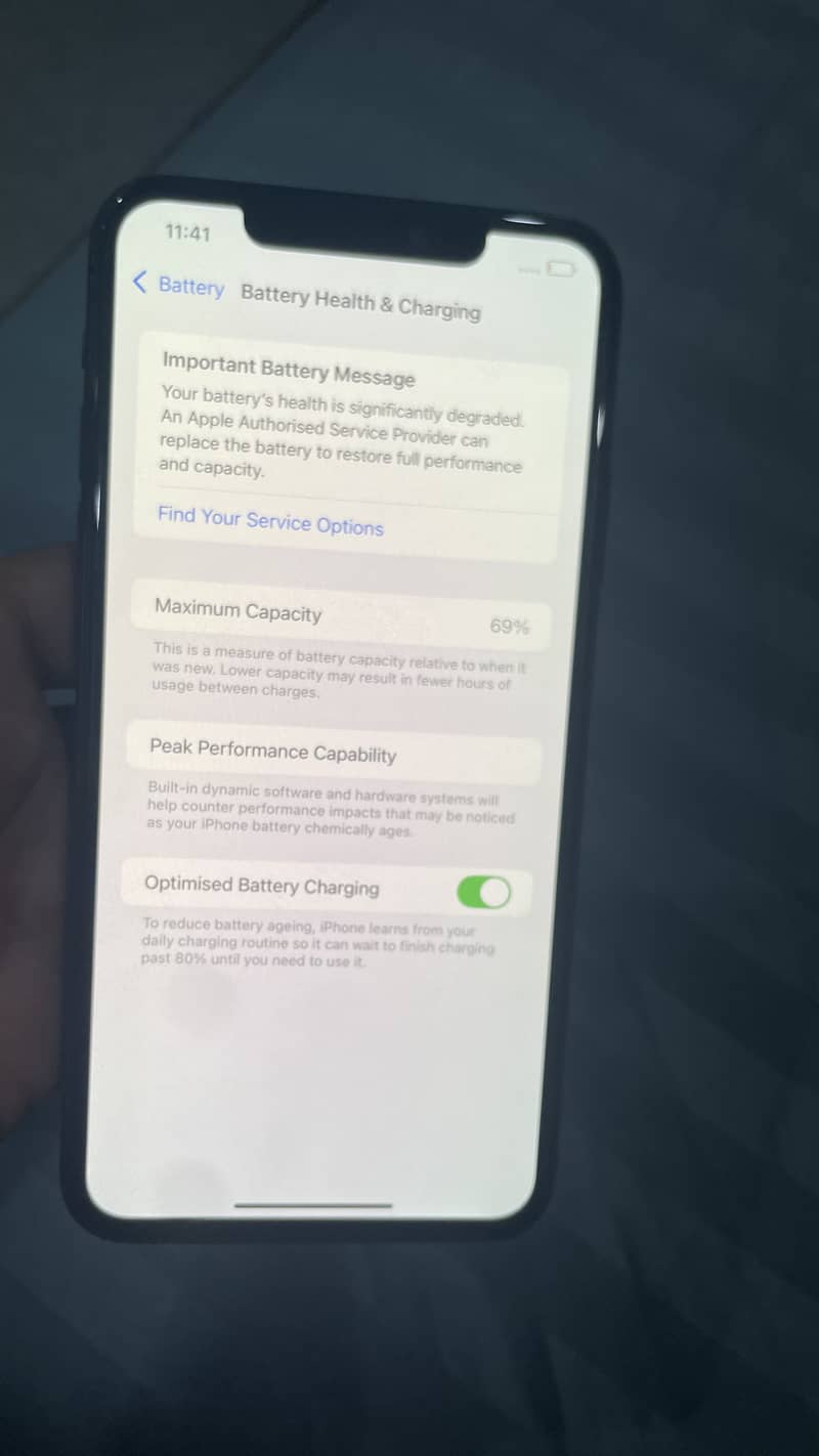 Apple iPhone 11 Pro Max 4