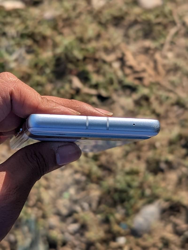 Google Pixel 7a 4