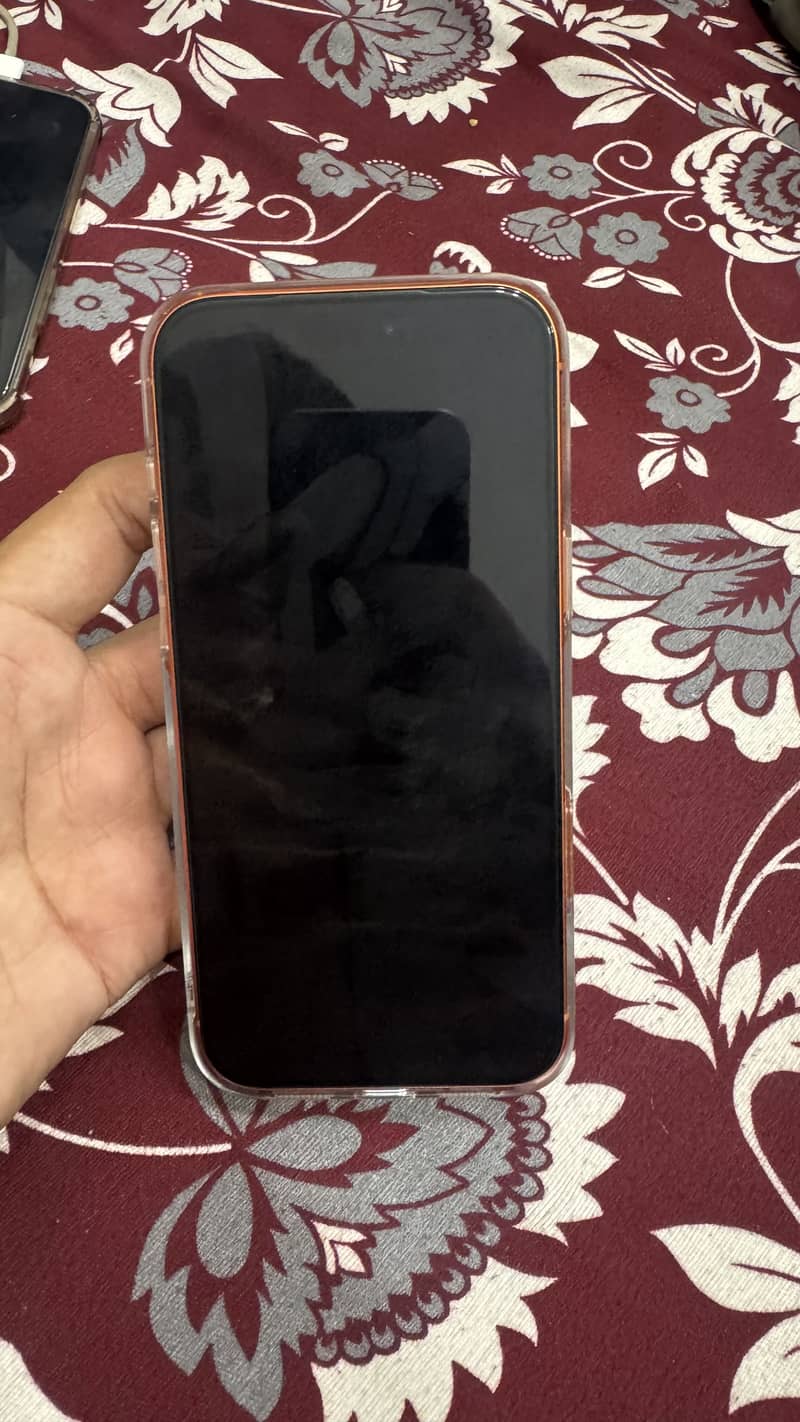 Apple iPhone 17 Pro Max 2