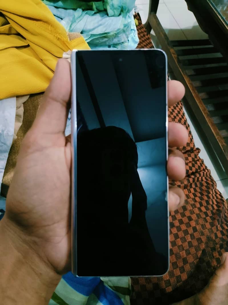 Apple iPhone 15 Pro Max 3