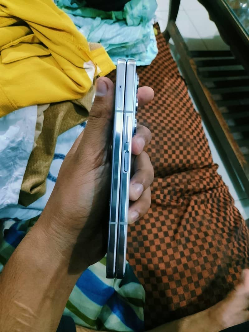 Apple iPhone 15 Pro Max 5