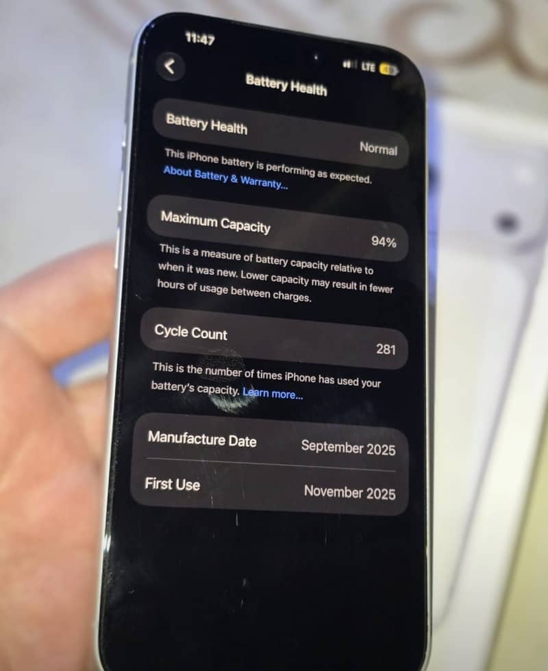 Apple iPhone 17 Pro Max 2