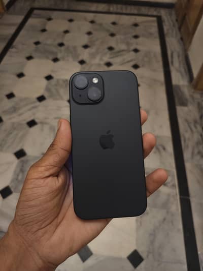 Apple iPhone 15