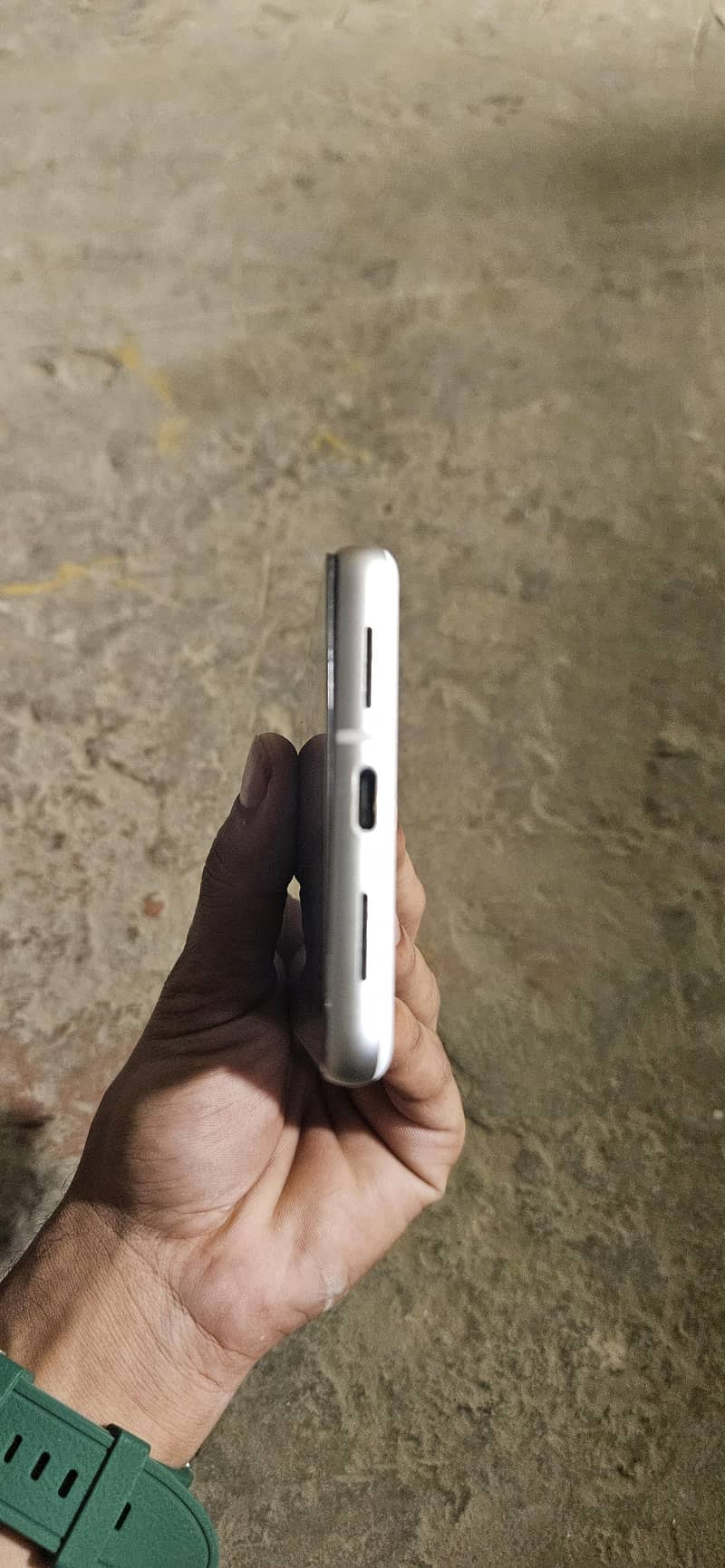 Google Pixel 7 5