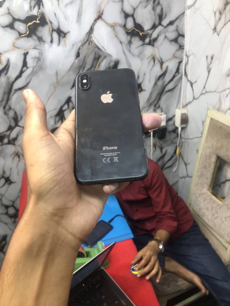 Apple iPhone XS 0