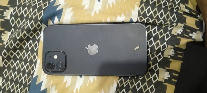 Apple iPhone 12