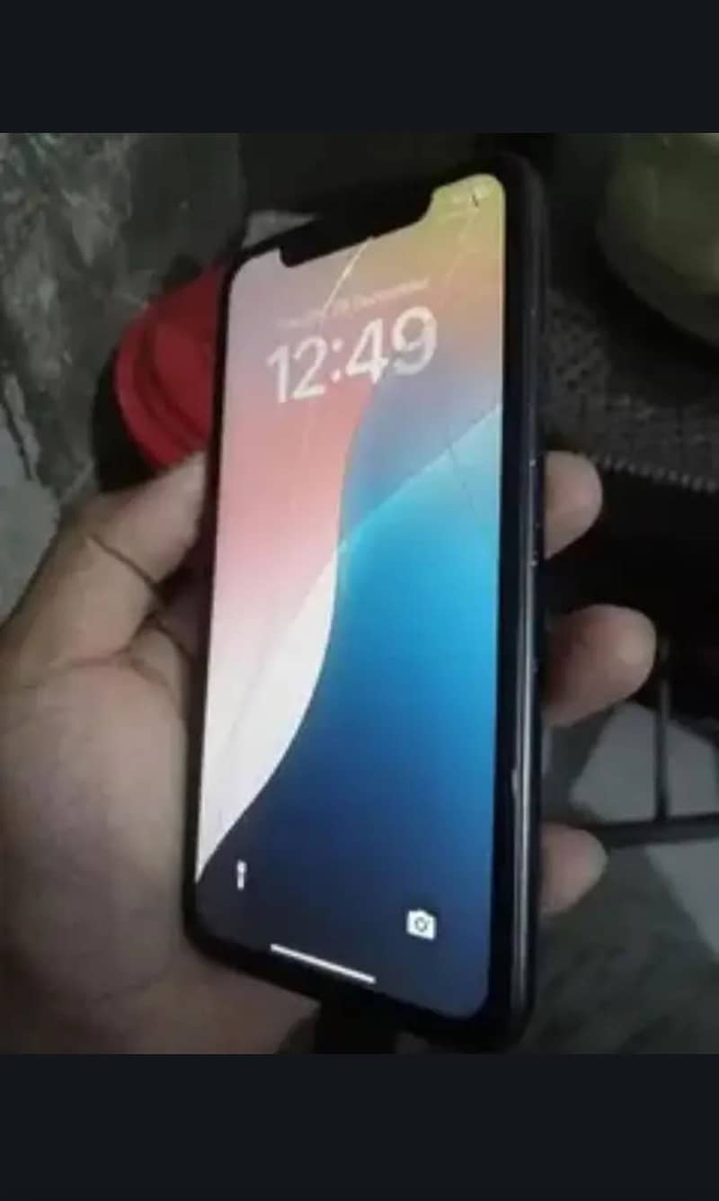 Apple iPhone XR 1