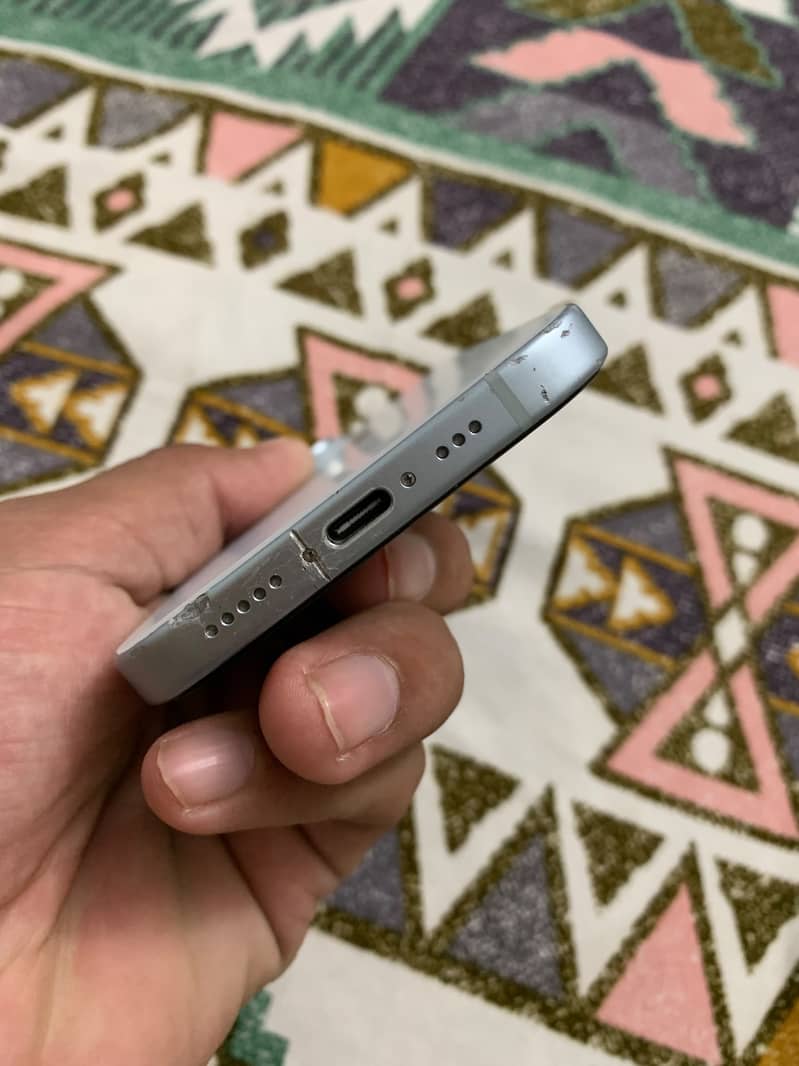 Apple iPhone 15 1