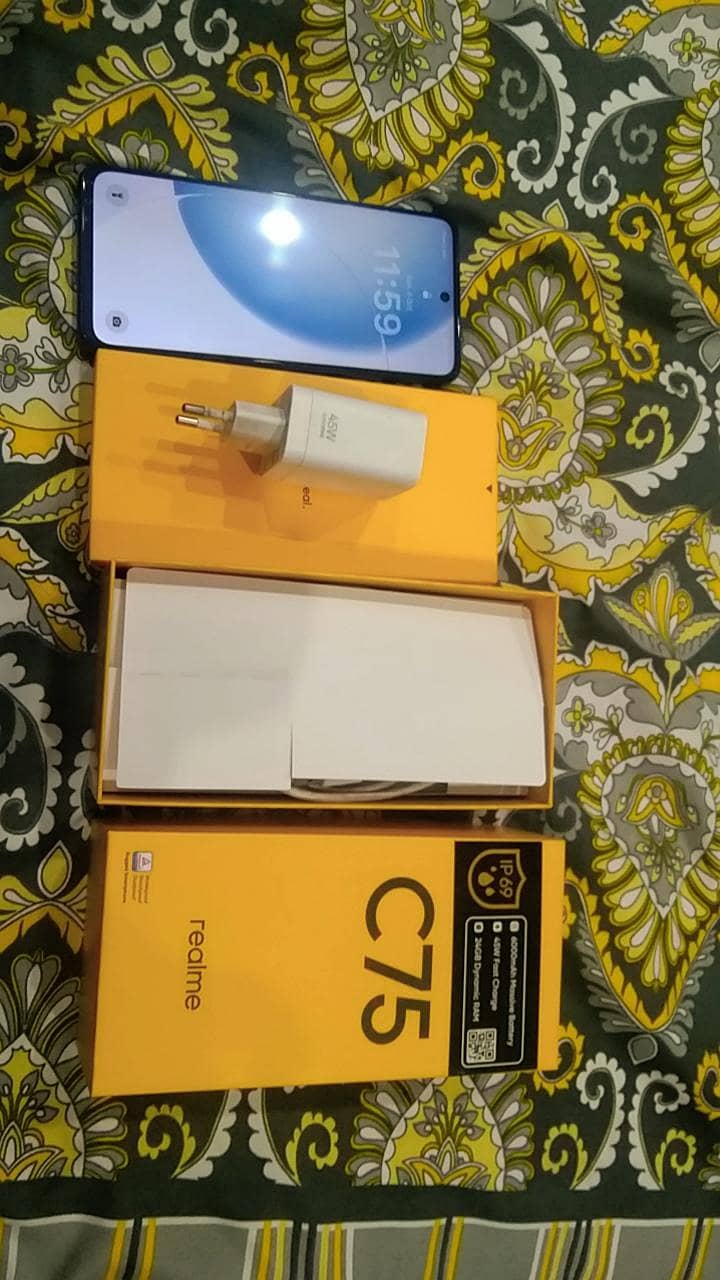 Realme C75 7