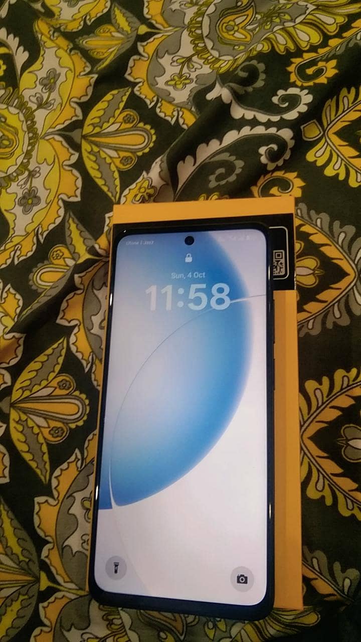 Realme C75 0