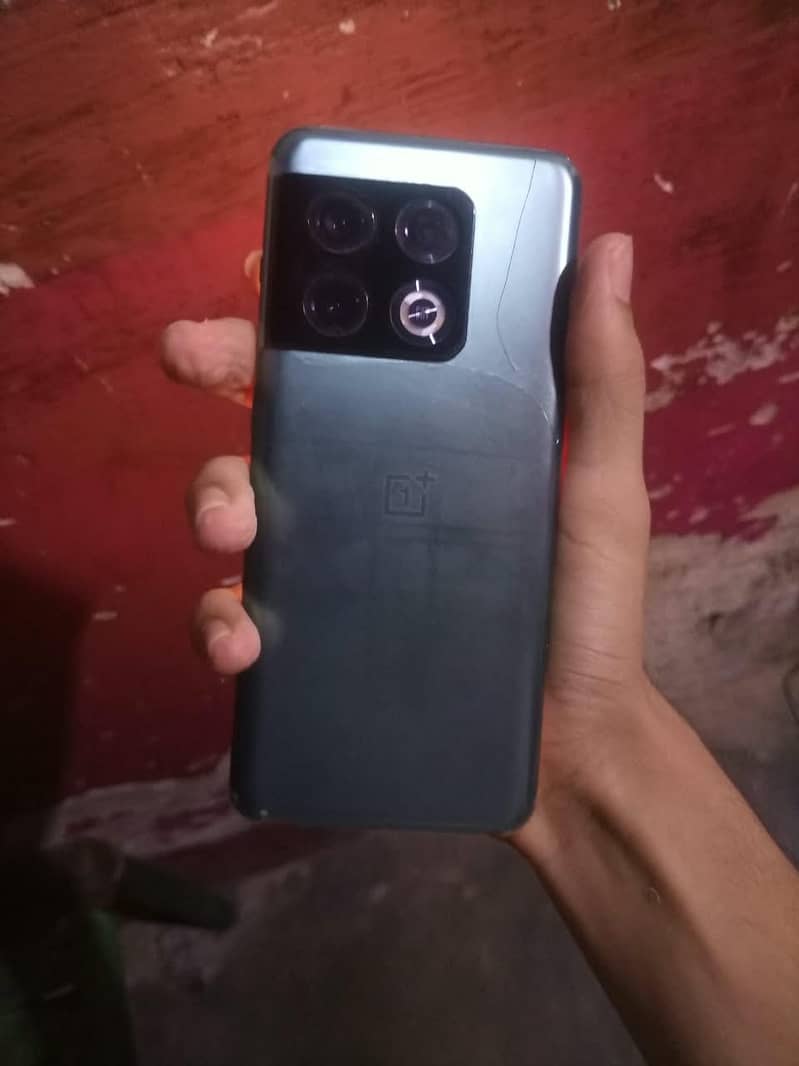 One Plus 10 Pro 0