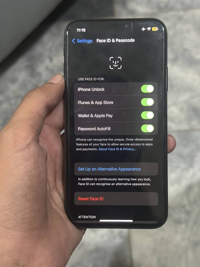 Apple iPhone X 5
