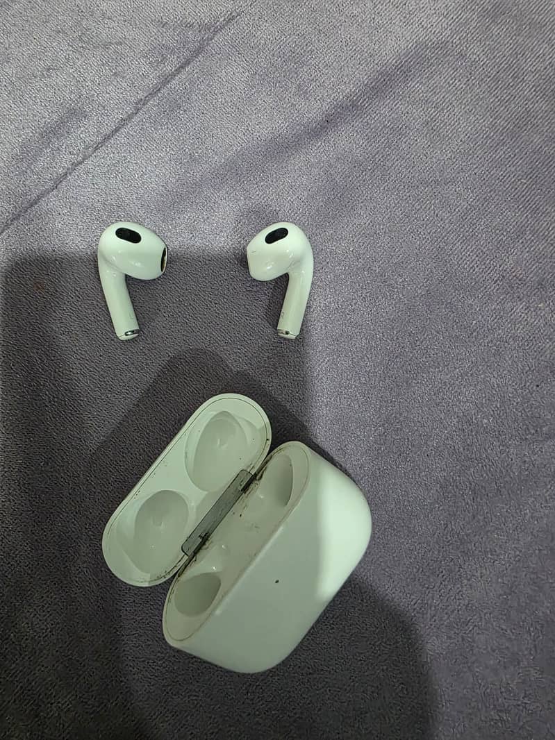 Apple airpods 3rd generation 2