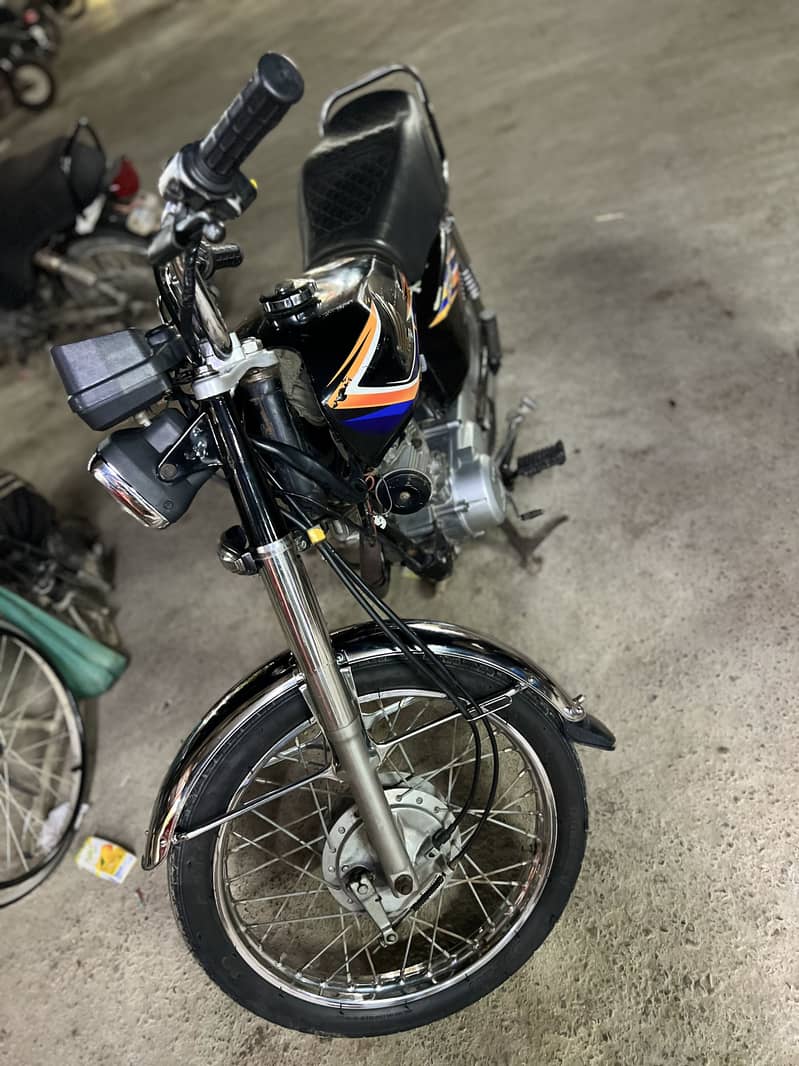 125 cg 4