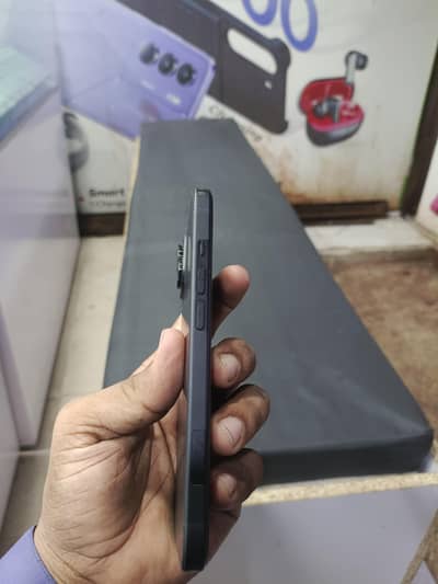 Apple iPhone 15