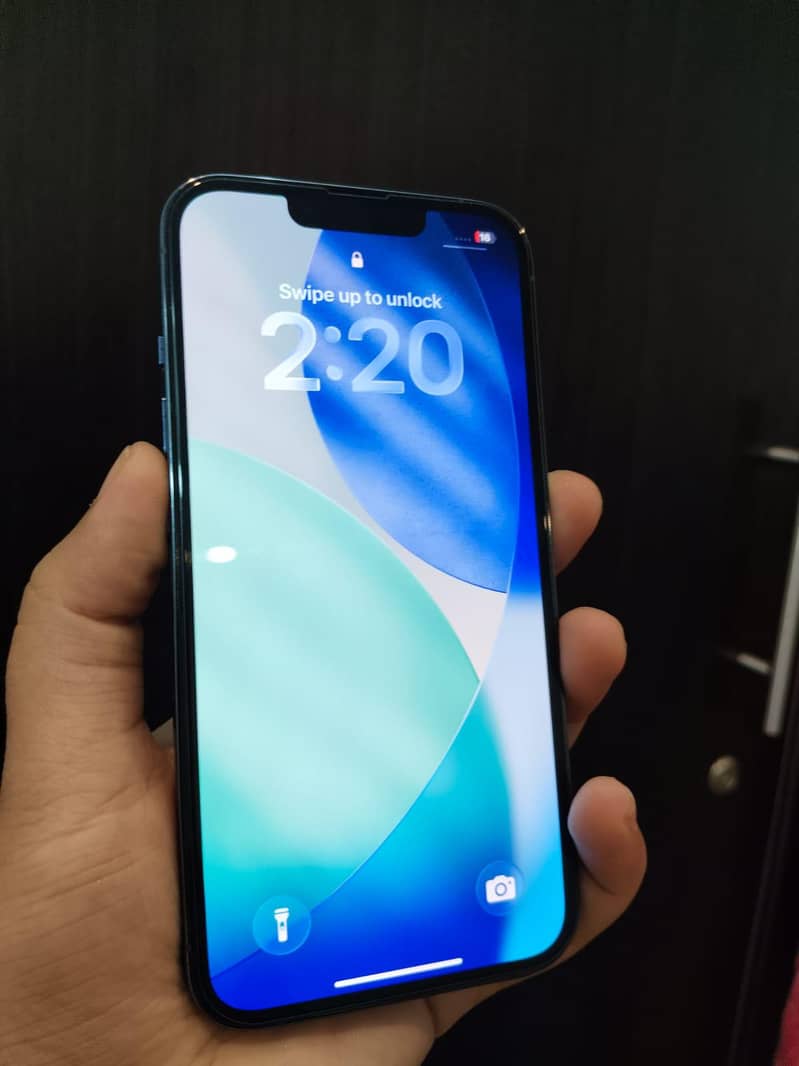 Apple iPhone 13 Pro 1
