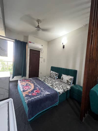 Studio furnished apartment available for rent